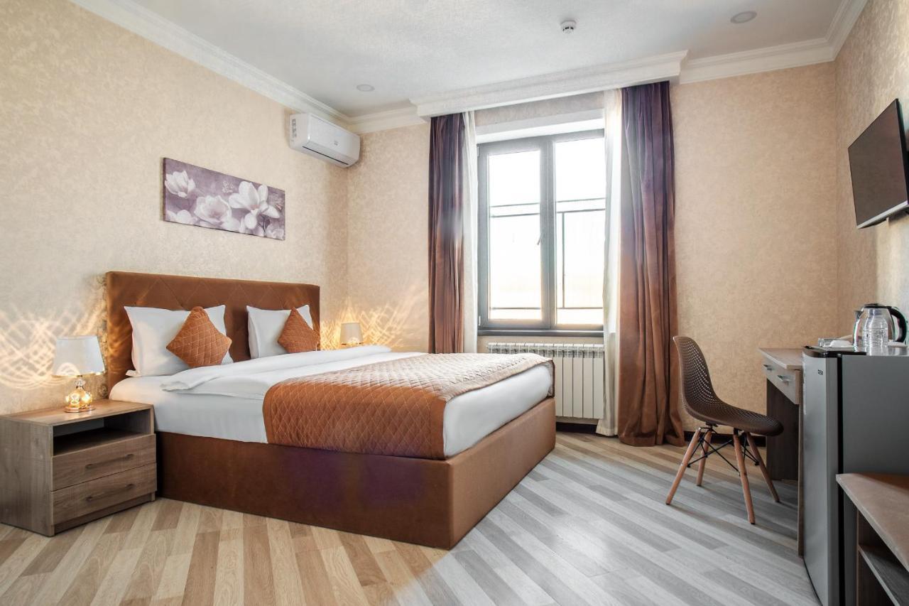 Manifa Hotel Tashkent Ngoại thất bức ảnh