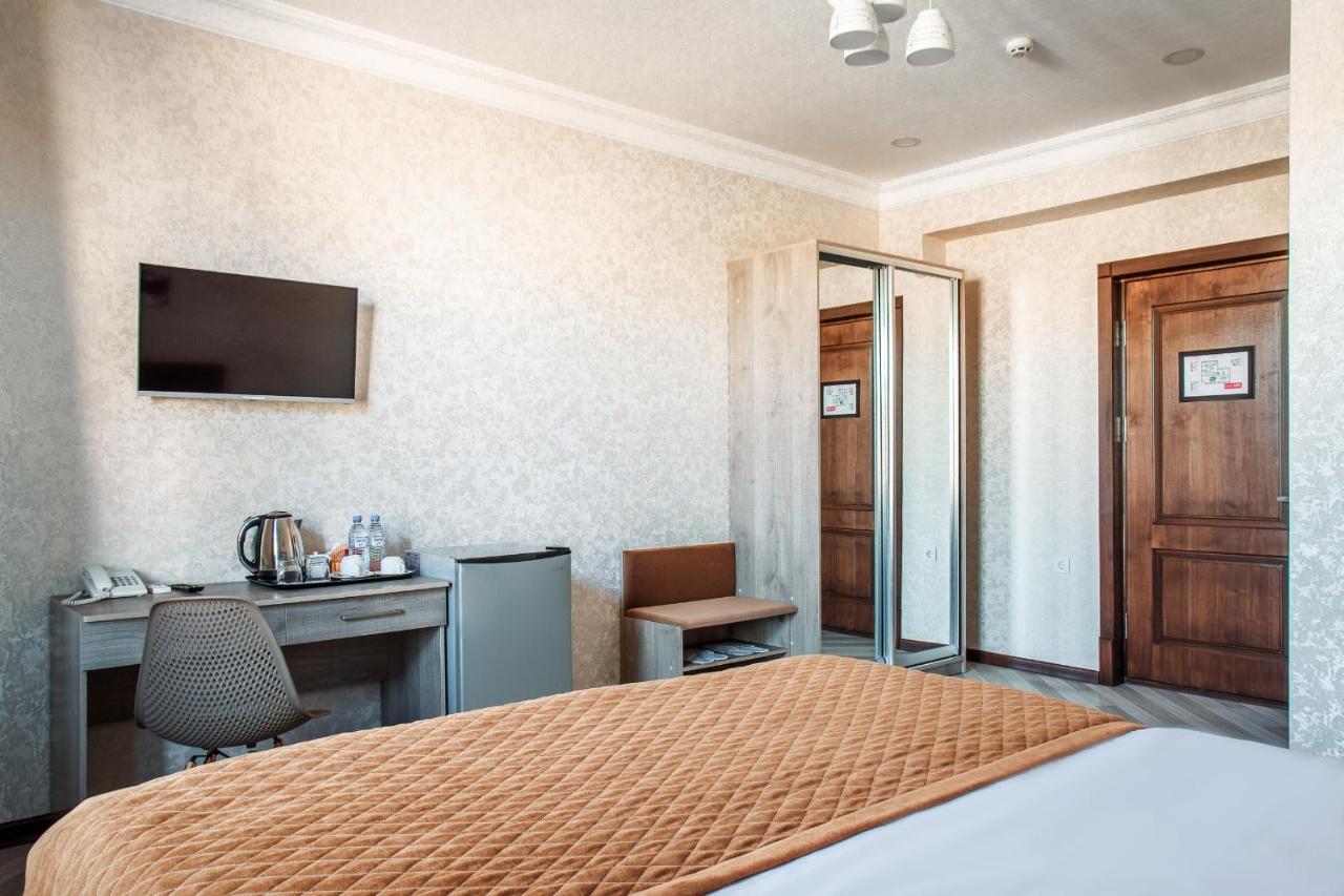 Manifa Hotel Tashkent Ngoại thất bức ảnh
