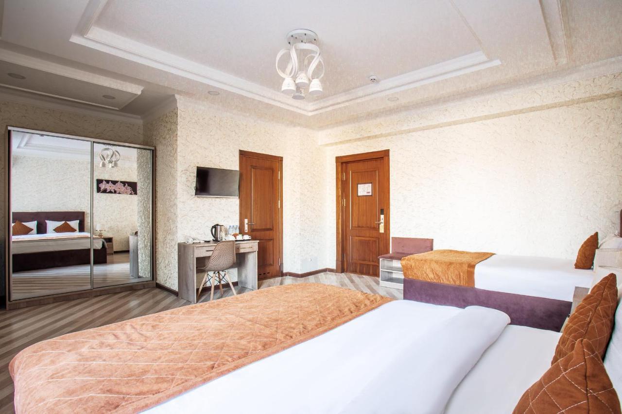 Manifa Hotel Tashkent Ngoại thất bức ảnh