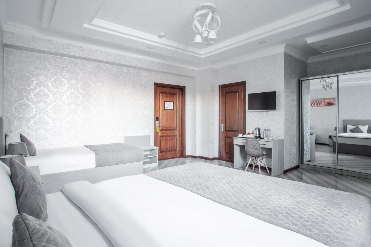 Manifa Hotel Tashkent Ngoại thất bức ảnh