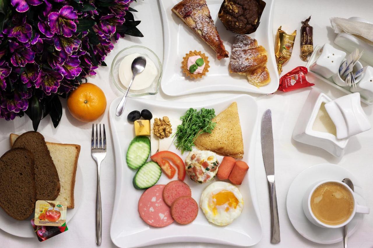 Manifa Hotel Tashkent Ngoại thất bức ảnh