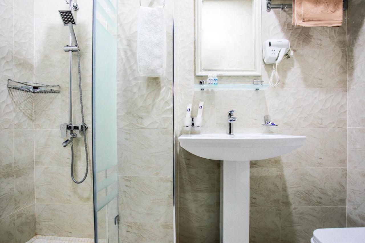 Manifa Hotel Tashkent Ngoại thất bức ảnh